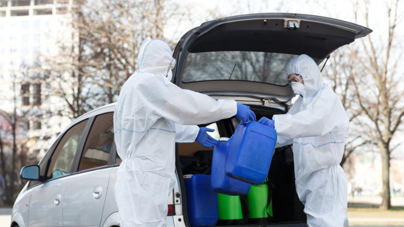 Fleet Maintenance Dubai, Pest Control Fleet Care, Nissan NV Service, Toyota Hilux Dubai, Al Quoz Garage, Commercial Vehicle Service, Dubai Car Garage, Reliable Fleet Solutions, Vehicle Maintenance UAE, Professional Garage Al Quoz